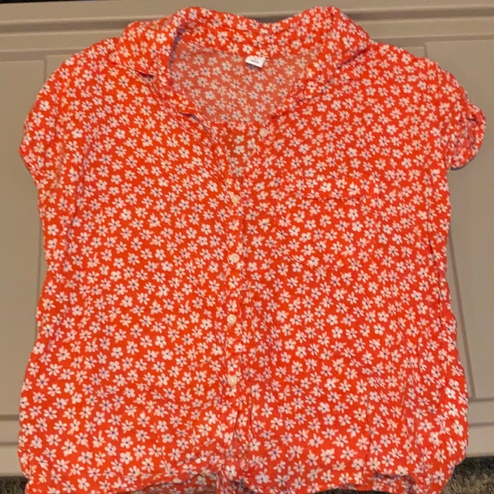 Old Navy Shortsleeved Blouse size medium